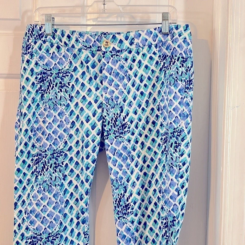 NWOT Women’s Lilly Pulitzer Blue and White Kelly Skinny Ankle Patterned Pant